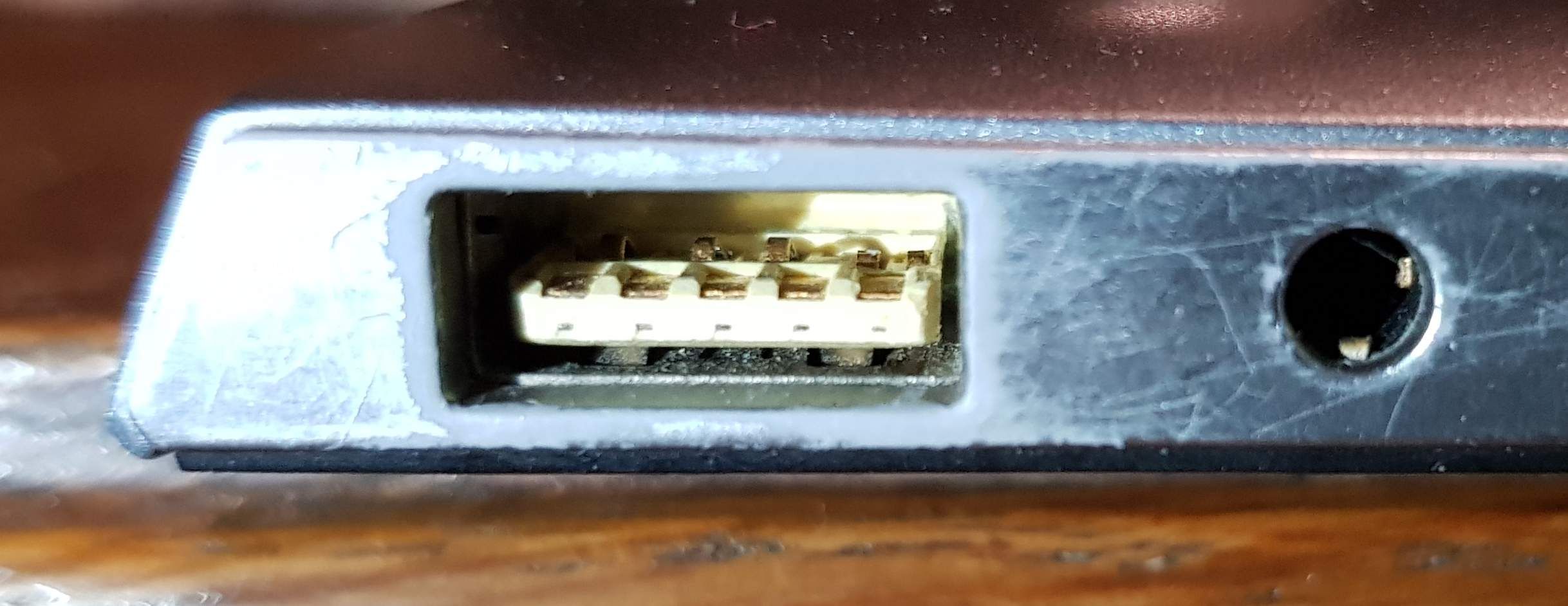 REPARATUR Austausch Micro USB Ladebuchse Anschluss Lenovo IdeaPad A10 