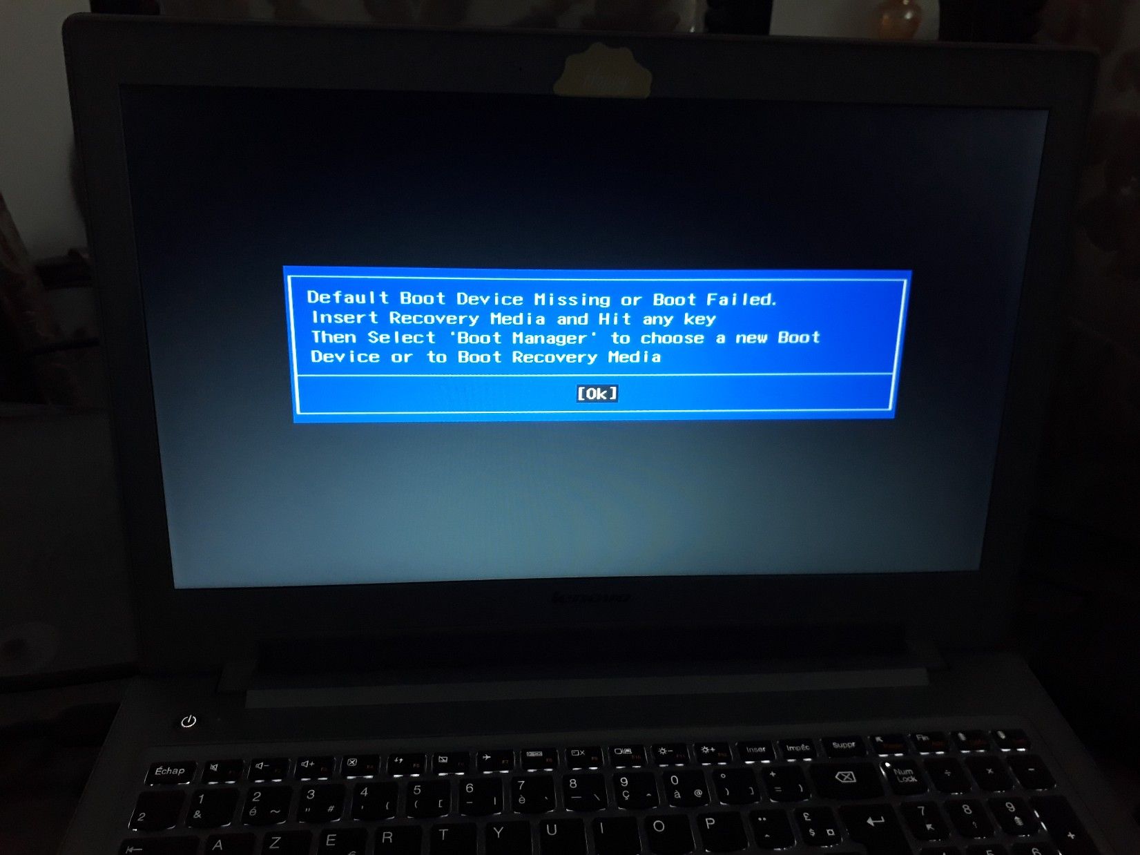 Пишет ноутбук что делать. Ноутбук Acer Boot device. Boot на ноутбуке Lenovo. Boot на ноутбуке Acer. No Bootable device Acer.