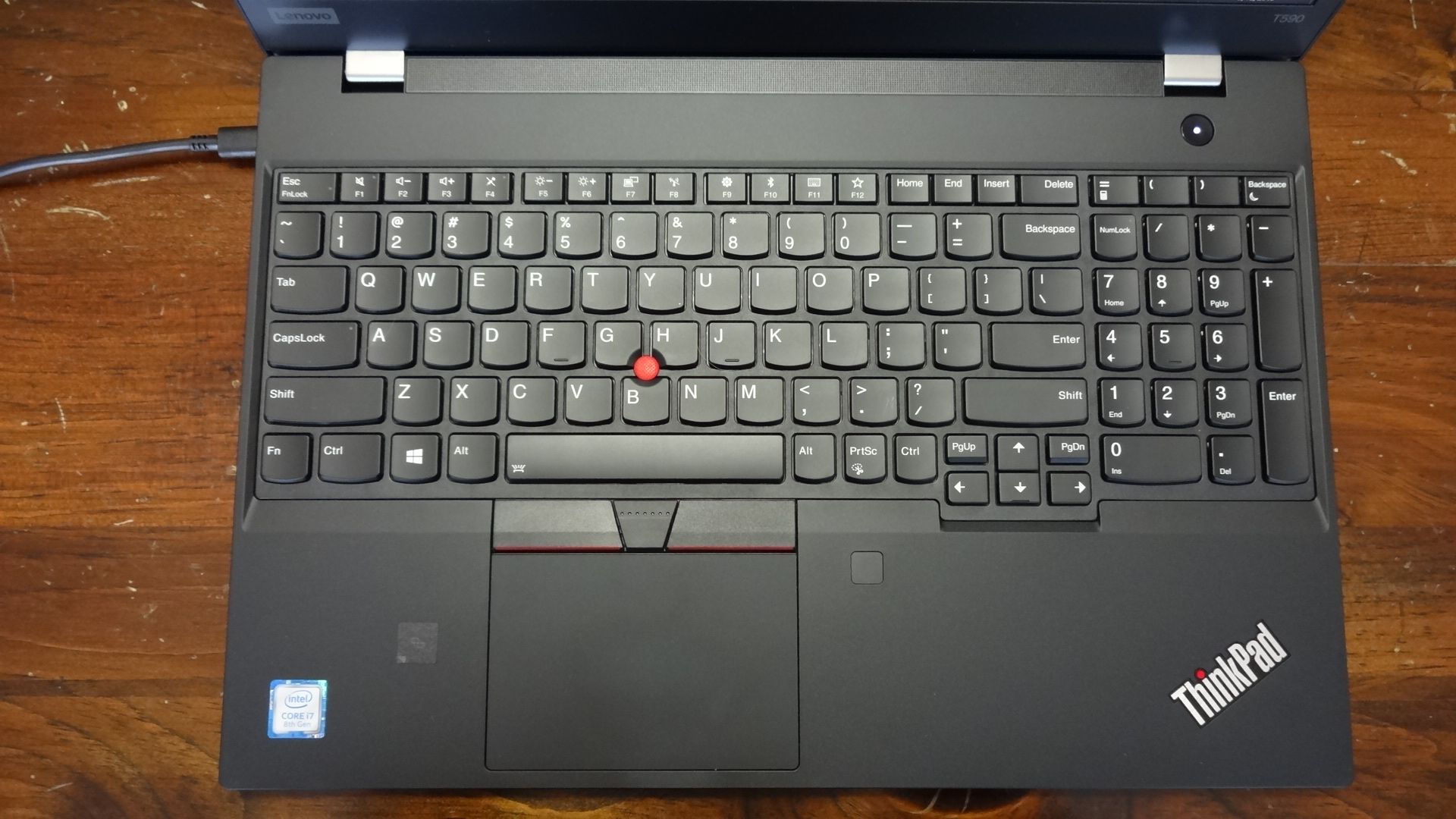 T490 & T590 - First Look (review, benchmarks)-English Community