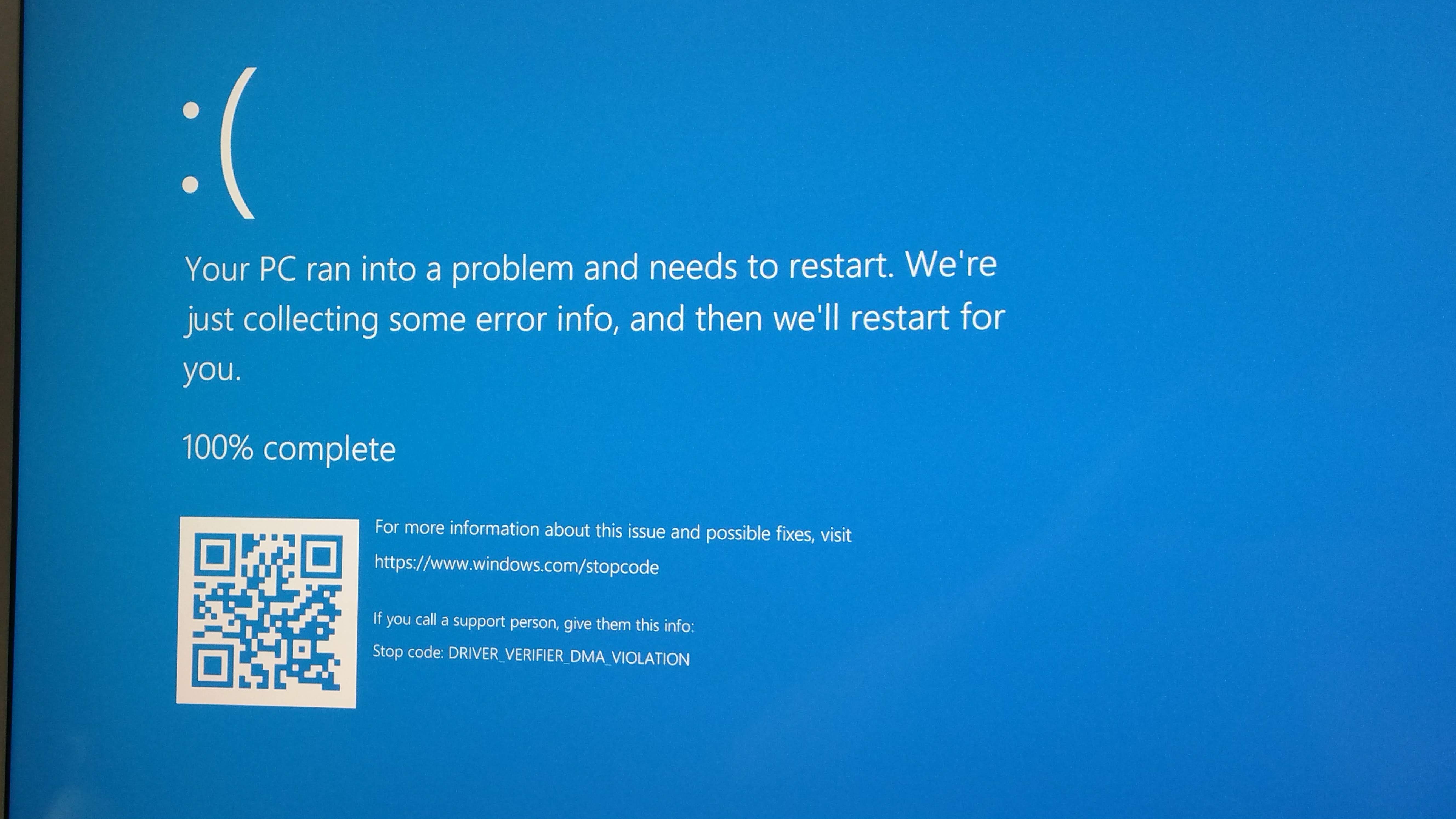 Синий экран вин 10. Синий экран смерти Windows 10. Голубой экран смерти Windows 10. Экран смерти win 10. Виндовс 10 BSOD.