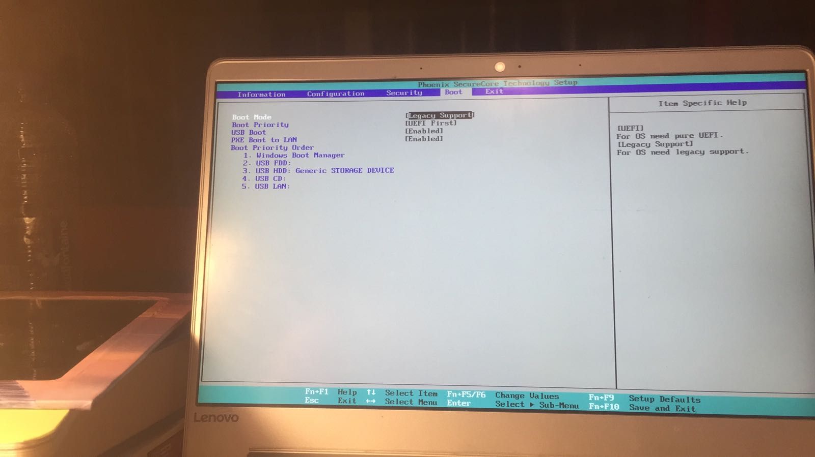 Ноутбук леново ideapad биос. BIOS леново Boot menu. Boot menu Lenovo ноутбук. Леново биос бут меню. Lenovo 330-15ast биос.